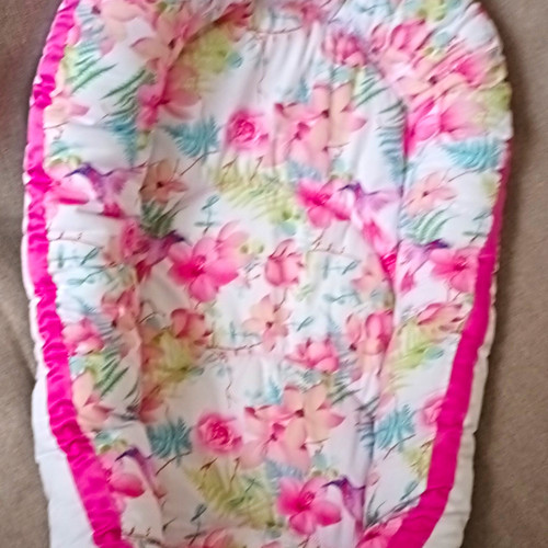 Baby nest pod - pod, cocoon